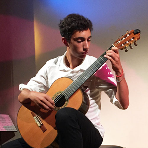 Daniele Longo Performing at LIGS 2015
